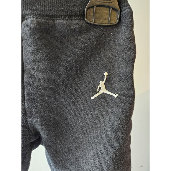 Nike Jordan Baby Fleece Sweatpants 3-6M Black Joggers Jumpman Logo Unisex - Picture 3 of 7
